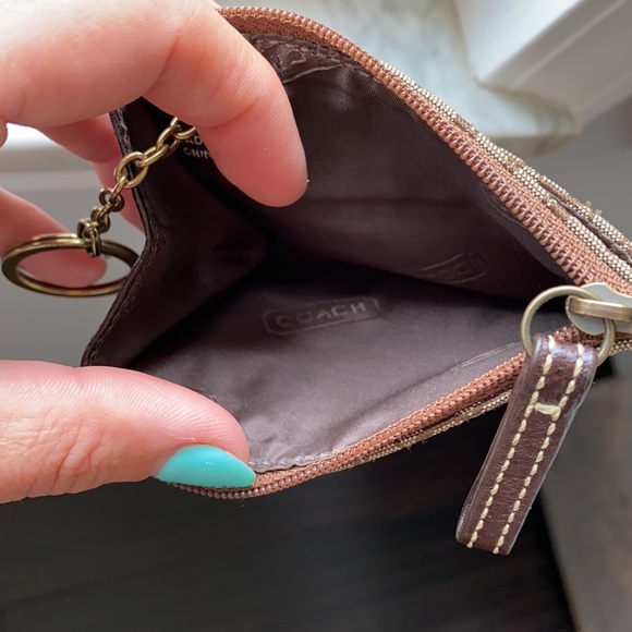 COACH key/coin/wallet pouch - Picture 6 of 11